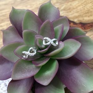 Infinity earrings studs 925 silver never worn boho hippie elegant classic